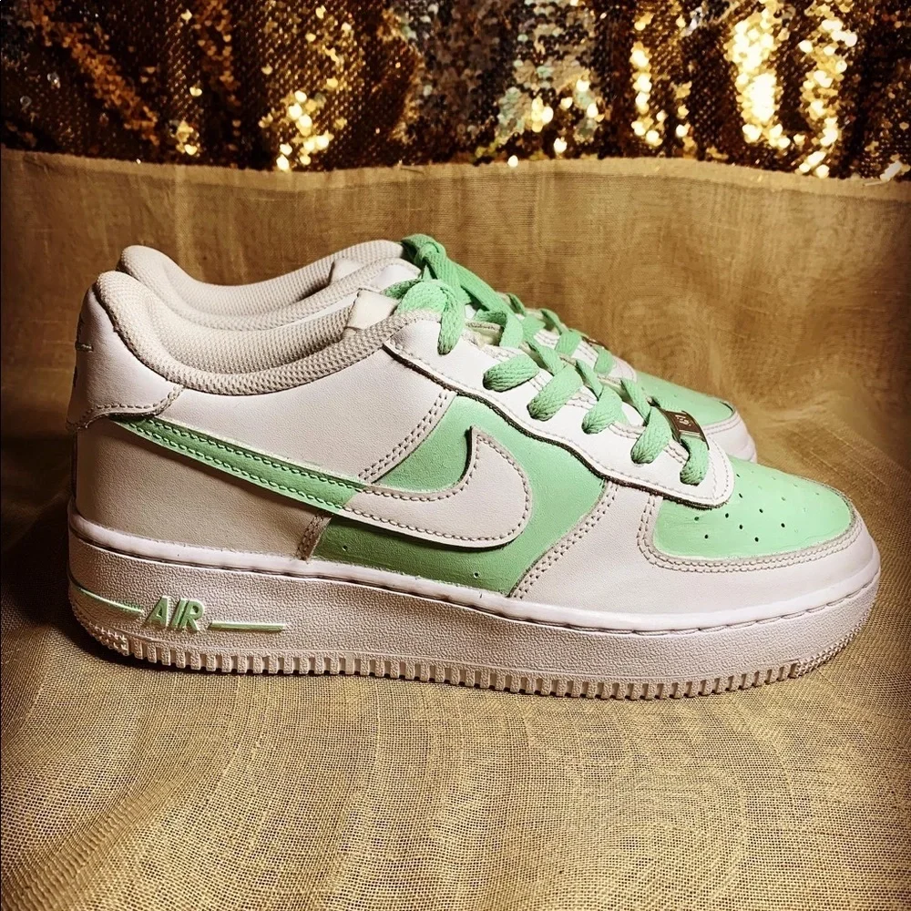 Air Force 1 Custom Mint Sneakers
